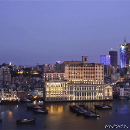 Sofitel Macau At Ponte 16 Hotel Kültér fotó The view of the hotel from the sea