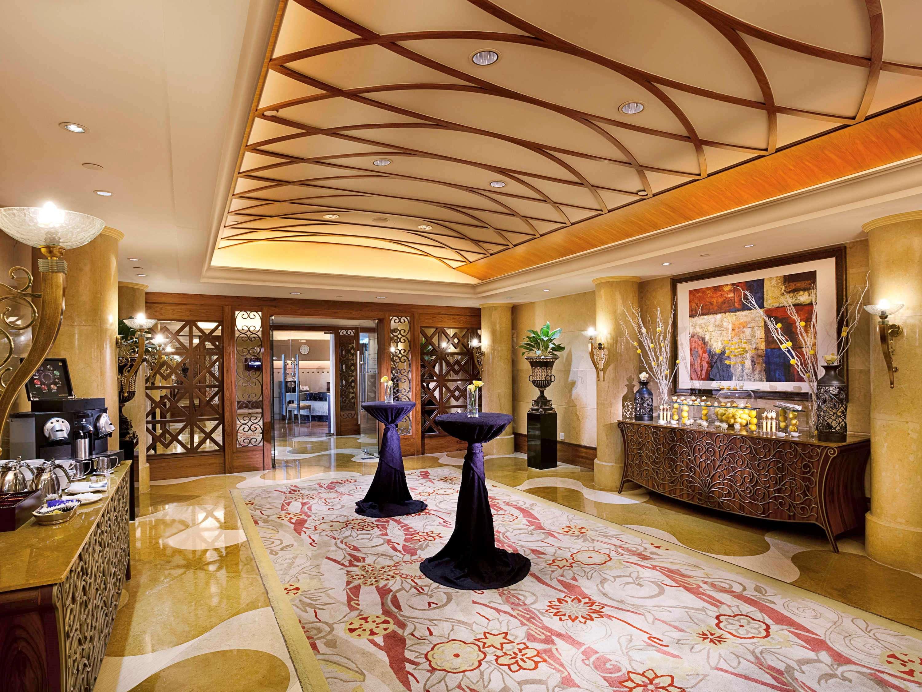 Sofitel Macau At Ponte 16 Hotel Kültér fotó The lobby