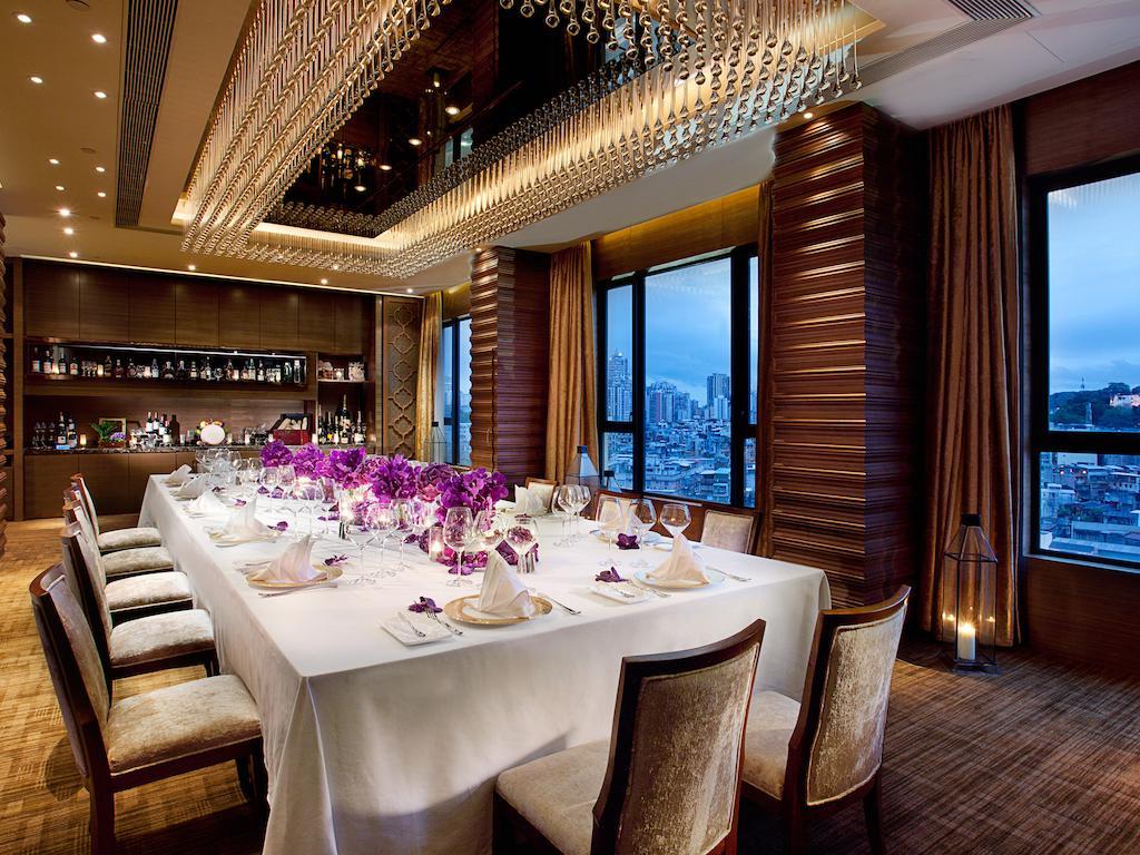 Sofitel Macau At Ponte 16 Hotel Kültér fotó The Presidential Suite