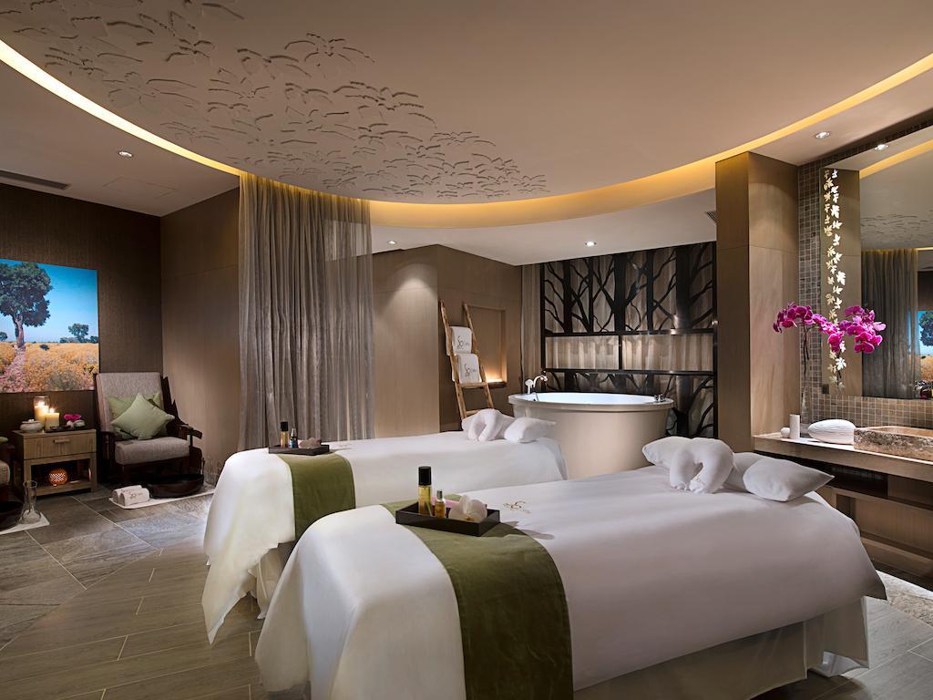 Sofitel Macau At Ponte 16 Hotel Kültér fotó Spa at The Ritz-Carlton, Shenzhen